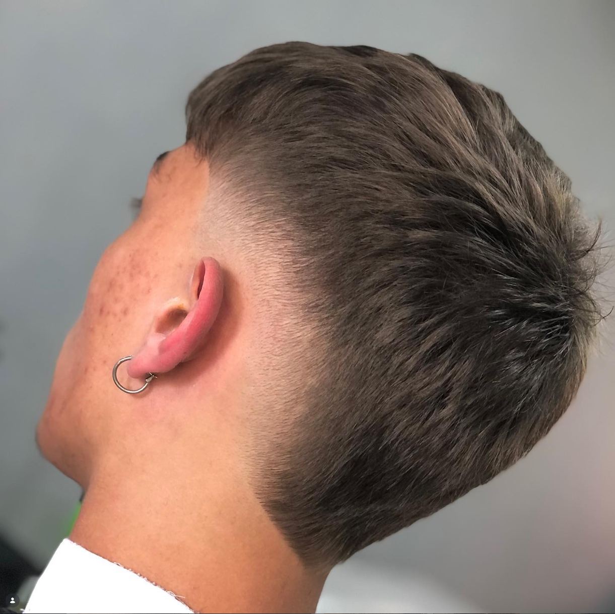 Stradolini Barbearia — trabalho 1